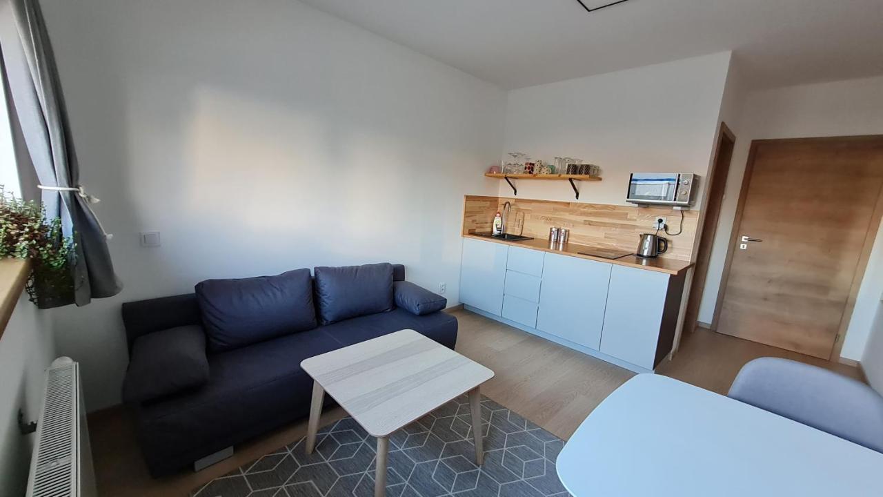 Apartmany Zamecka Їлемніце Екстер'єр фото